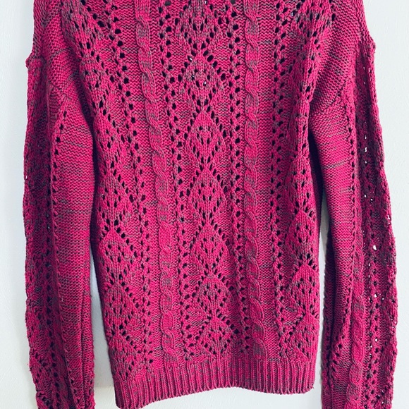 FANG Women’s Small Open Cable Knit Acrylic Vibrant Pink Sweater - Picture 3 of 7